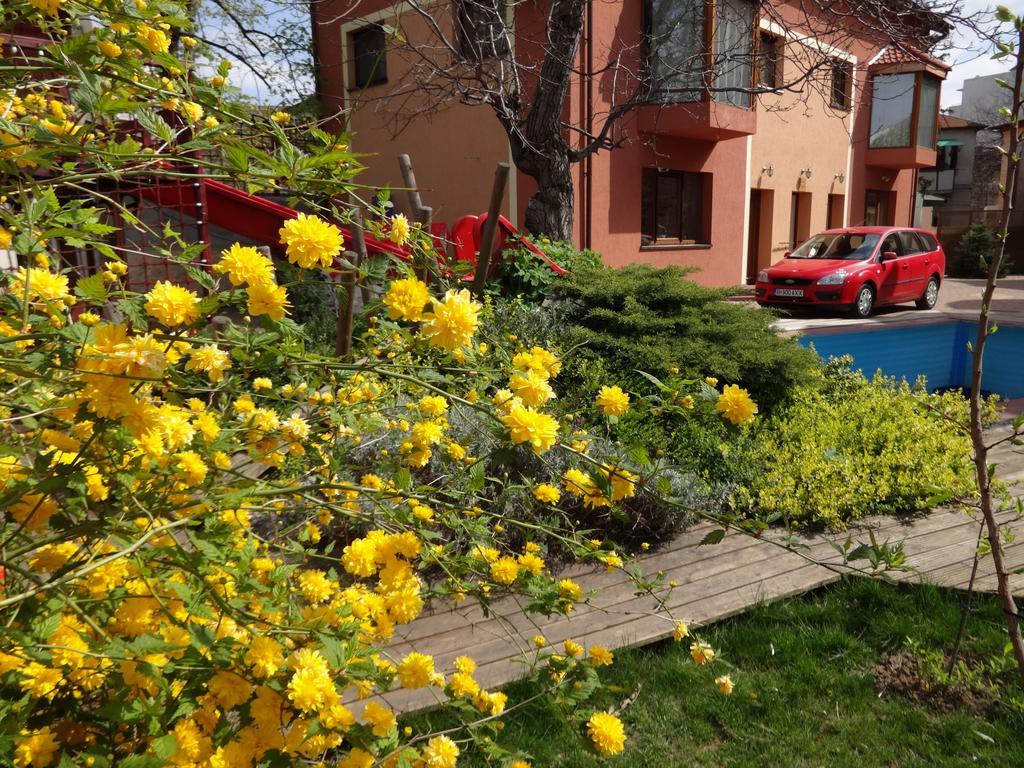 Villa Zorba Bucharest Exterior photo