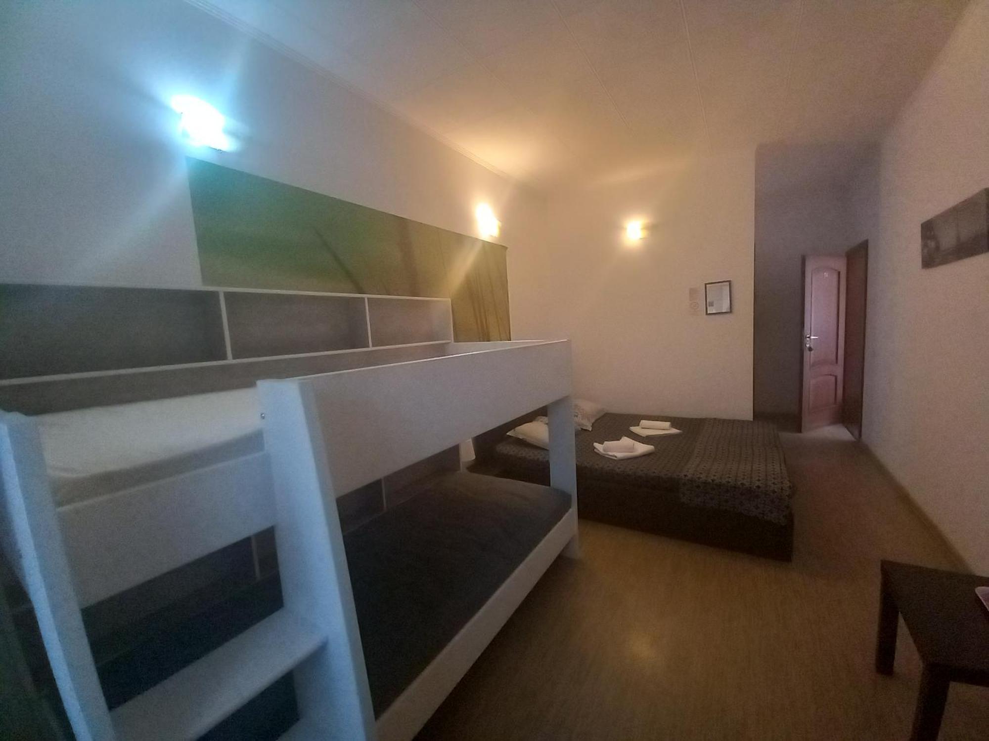 Villa Zorba Bucharest Room photo