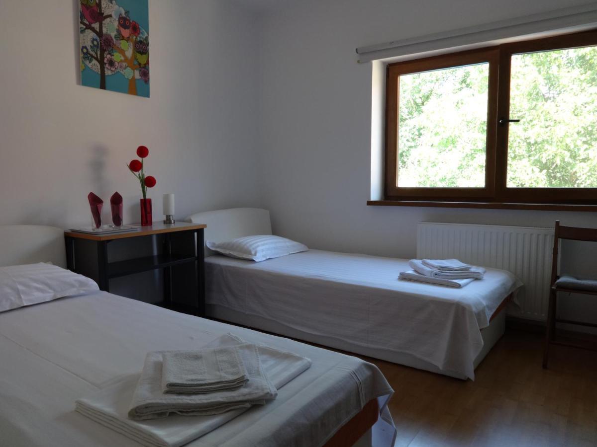 Villa Zorba Bucharest Room photo